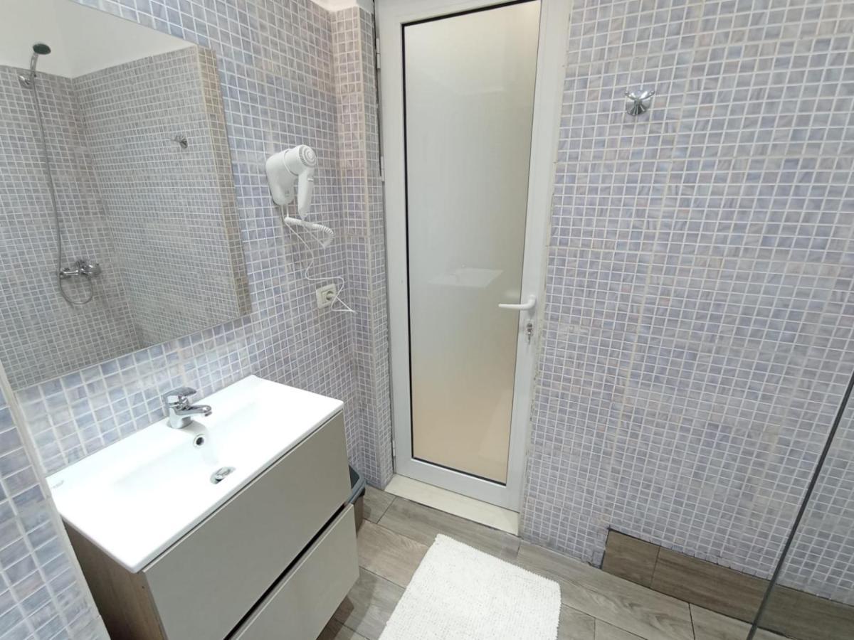 Trea Accomodations - Suite Lungomare Vlorë 외부 사진