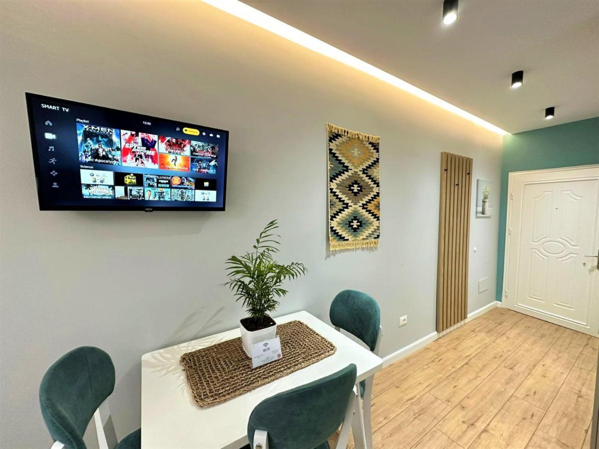 Trea Accomodations - Suite Lungomare Vlorë 외부 사진