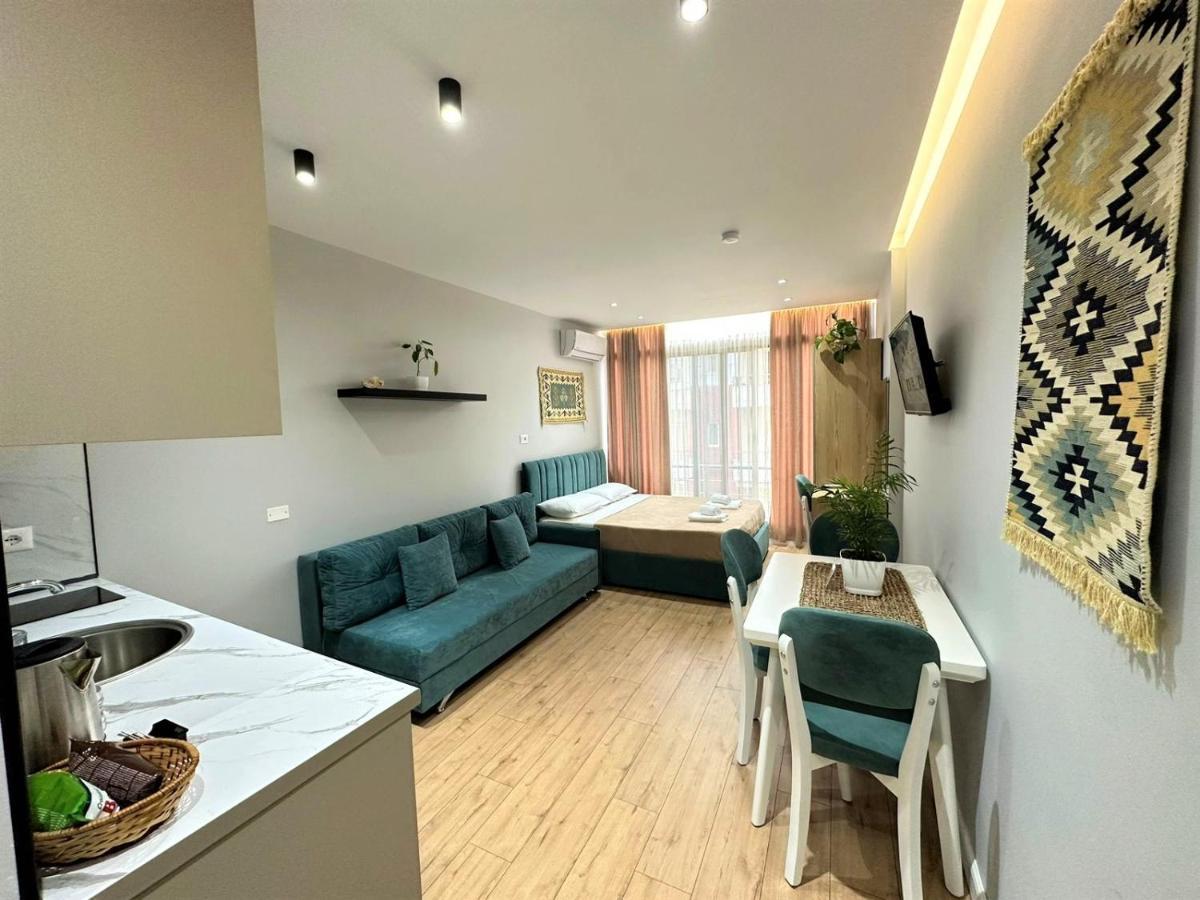 Trea Accomodations - Suite Lungomare Vlorë 외부 사진